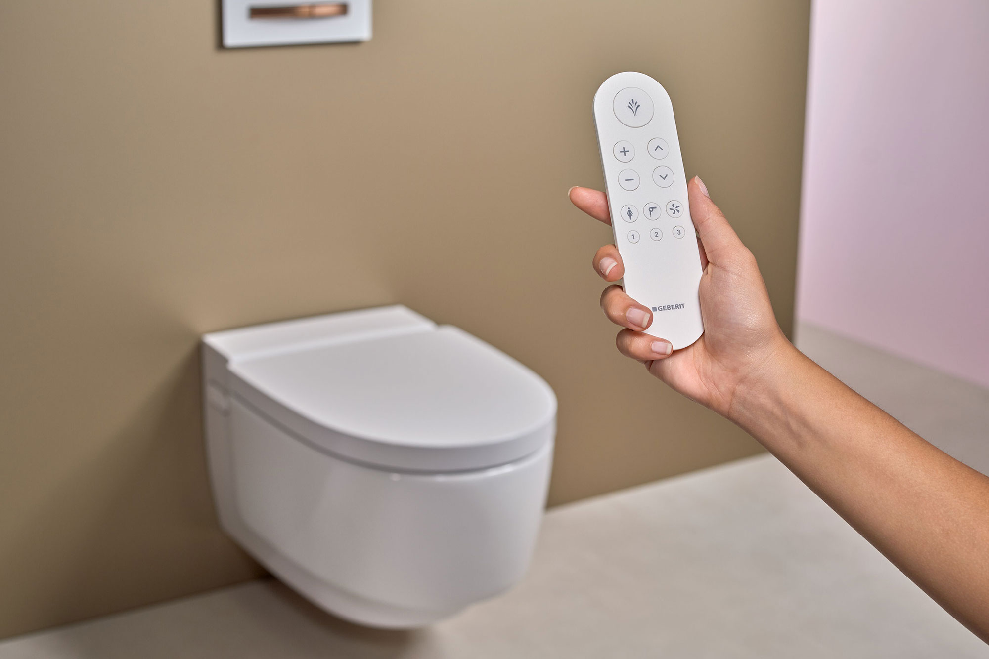 geberit-fernbedienung-dusch-wc.jpg