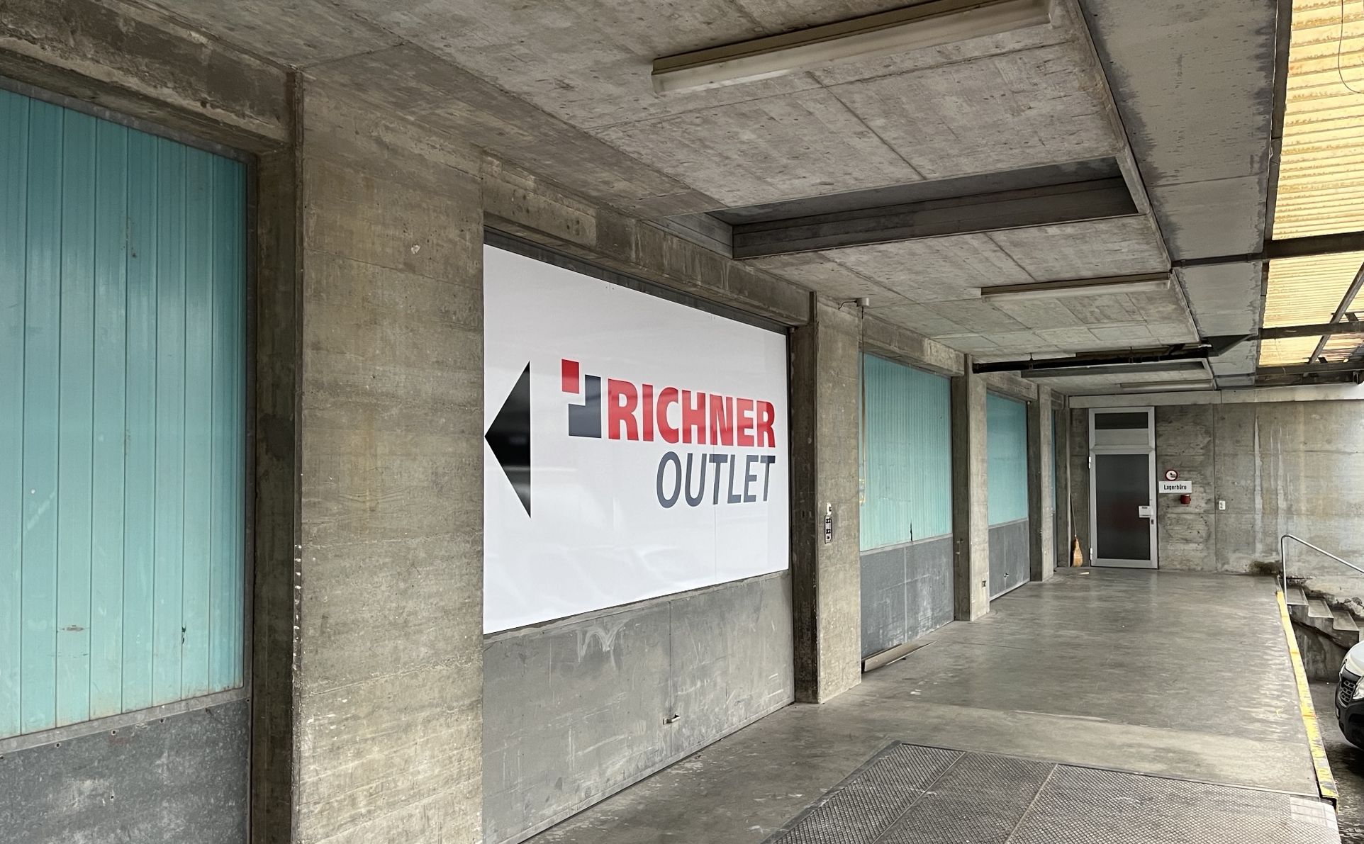 Richner_Outlet_Buchs.jpg